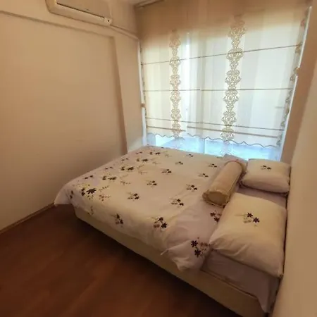 Merkez Kleopatra Plajinda Алания